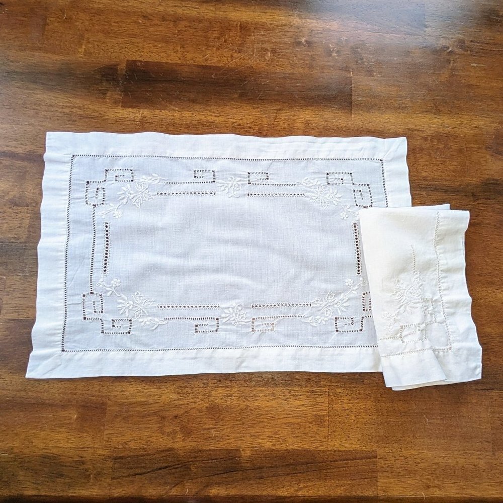 Vintage Linen Set- Placemats & Napkins (x6)